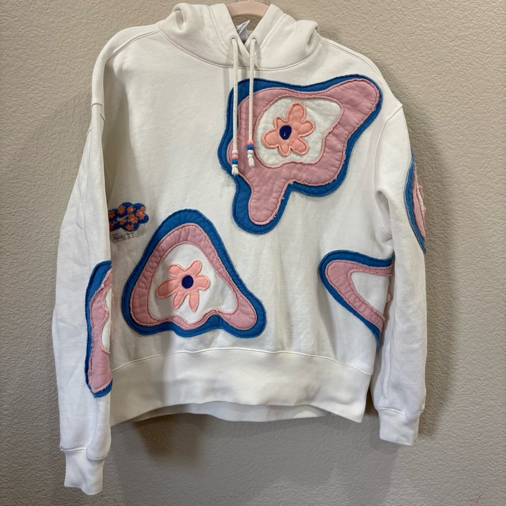 Nike Sportswear Project Uphoria Fleece Hoodie Sail Color Floral Patches - Picture 2 of 14